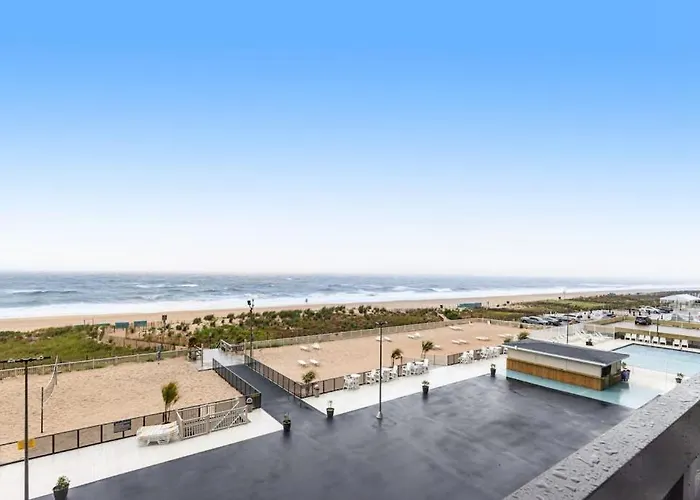 Convenient Beachfront With Views Balcony Pools Gym & Game *