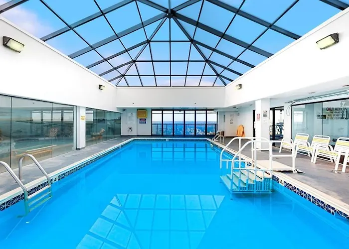 Сasa de vacaciones Convenient Beachfront With Views Balcony Pools Gym & Game Ocean City